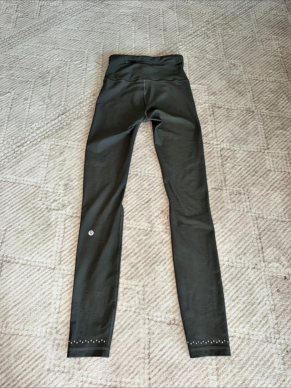 Lululemon olive green Leggings